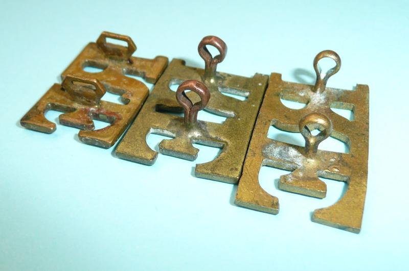 Royal Engineer (RE) Brass Metal Shoulder Titles - 3 Patterns — image 3