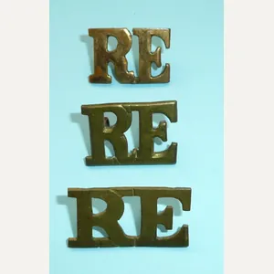 Royal Engineer (RE) Brass Metal Shoulder Titles - 3 Patterns