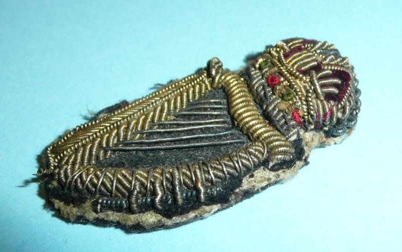 Irish Harp Bullion Collar Badge - King's Crown — image 3