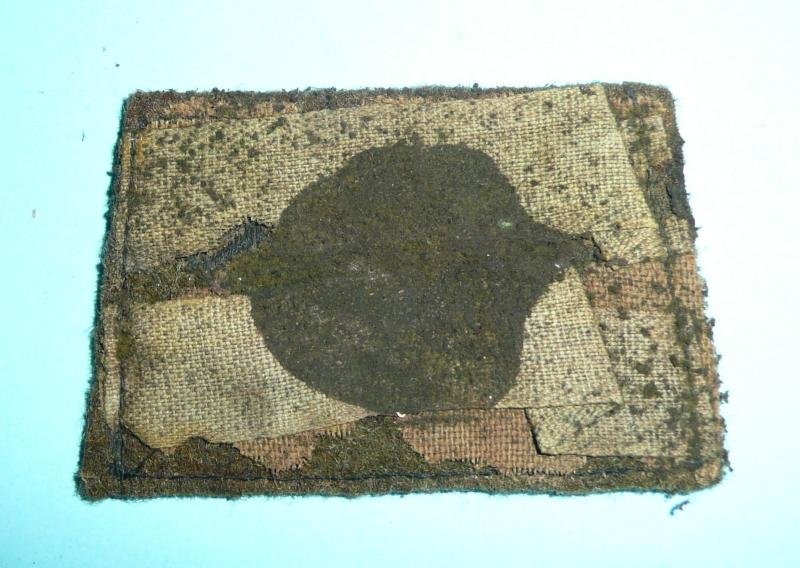 Durham Light Infantry ( DLI ) Embroidered Black on Khaki Cloth Slip-On Shoulder Title — image 2