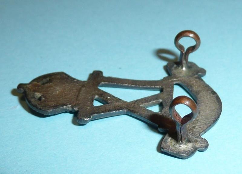 British Indian Army - 9th JAT Regiment Officer's Silver Plated Cap Badge — image 3