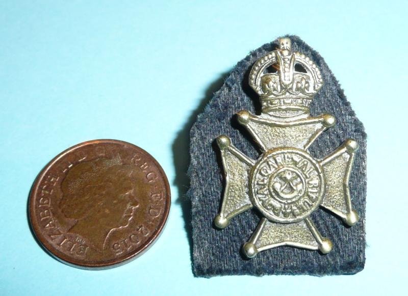 British Indian Army - Royal Garwal Regiment Officer's Field Service Cap Badge — image 2