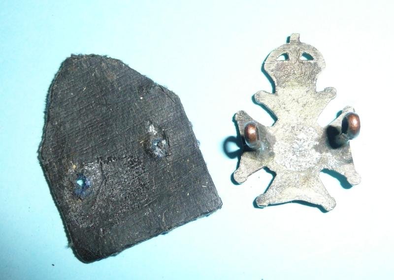 British Indian Army - Royal Garwal Regiment Officer's Field Service Cap Badge — image 4