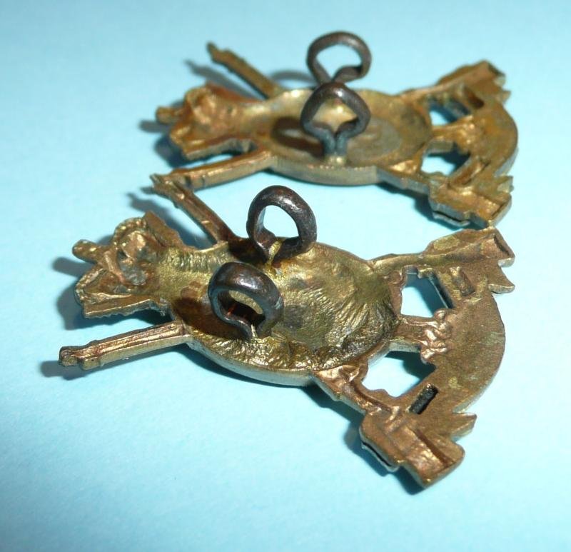 6th Dragoon Guards QVC Other Ranks Bi-Metal Collar Badges — image 3