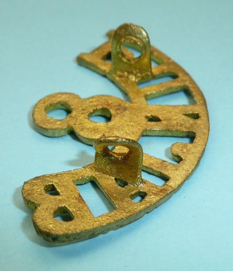 Indian Army - 8th Punjab Regiment Cast Brass Shoulder Title — image 3