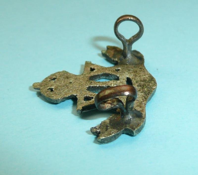 British Indian Army - 19th Hyderabad Regiment Cast Silver Plated Officer's Collar Badge — image 4