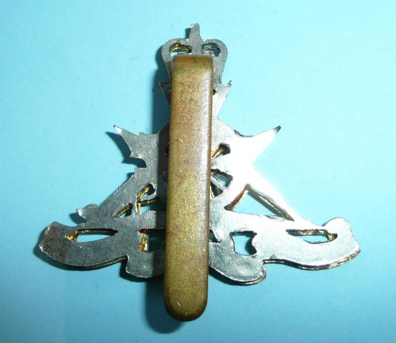 Royal Malta Artillery Bi-Metal Beret Cap Badge, Queens Crown — image 2