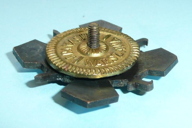 Poland (Polish Infantry) - 34th Regiment Officer's Enamel Cap Badge - Spinner maker marked J. Panasiuk, Warsaw — image 5