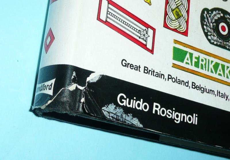 Blandford Colour Series - Army Badges and Insignia of WW2 (Book 1/ Volume 1) - Specialist Hardback Book - Guido Rosignoli — image 2