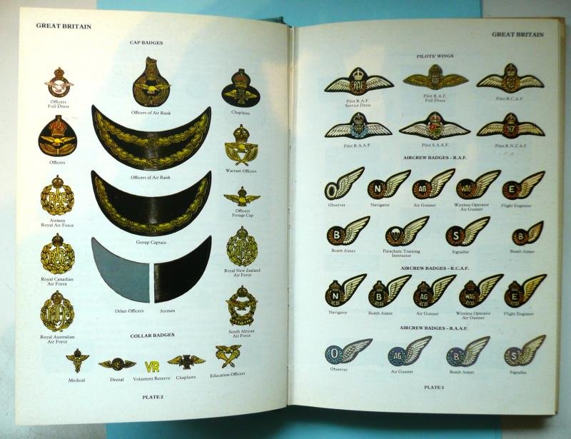 Blandford Colour Series - Air Force Badges and Insignia of WW2 - Specialist Hardback Book - Guido Rosignoli — image 2