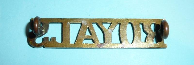 Royals (1st Royal Dragoons) Brass Other Ranks Shoulder Title — image 2