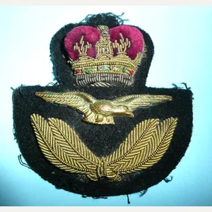 Royal Air Force RAF Officer's Cap Badge