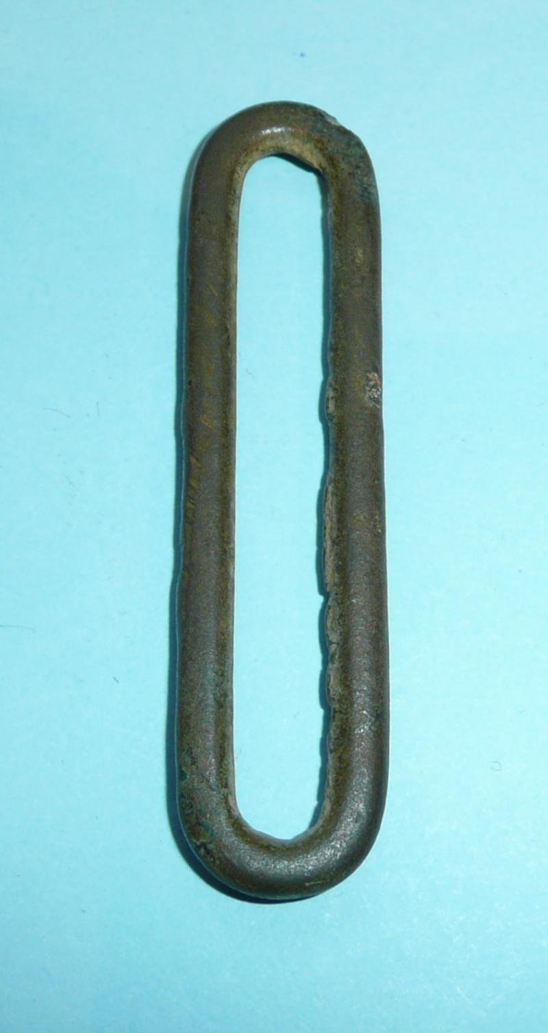 WW1 Era Excavated British Army Waist Belt Clasp D loop — image 3
