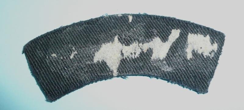 WW2 Royal Canadian Ordnance Corps (RCOC) Printed Cloth Red ON Blue Shoulder Title — image 2