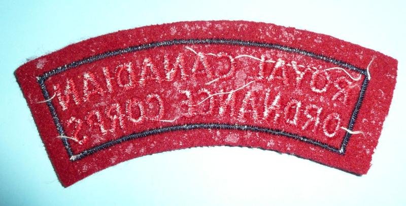 Cold War - Royal Canadian Ordnance Corps (RCOC) Woven Cloth Red on Blue Shoulder Title — image 2