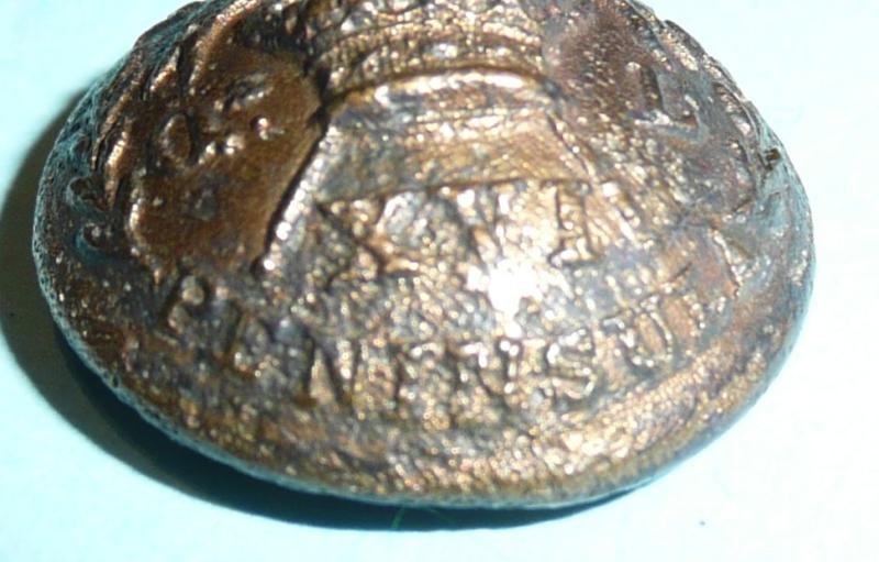 Early 16th Queen's Own Lancers Officer's Coatee Tunic Button — image 3