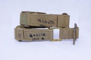 2 X (pair) WWII British Army 37 Pattern Webbing / …