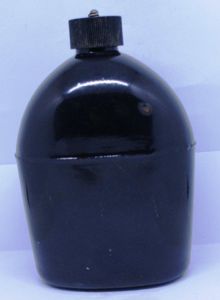 WWII US Enamel Water Bottle / Canteen M1942