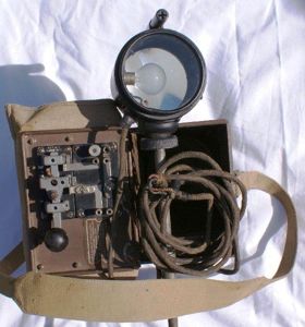 British Daylight Short Range Signalling Lamp