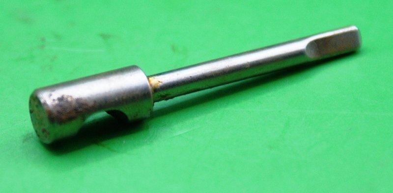 Bren Striker / Pin — image 3