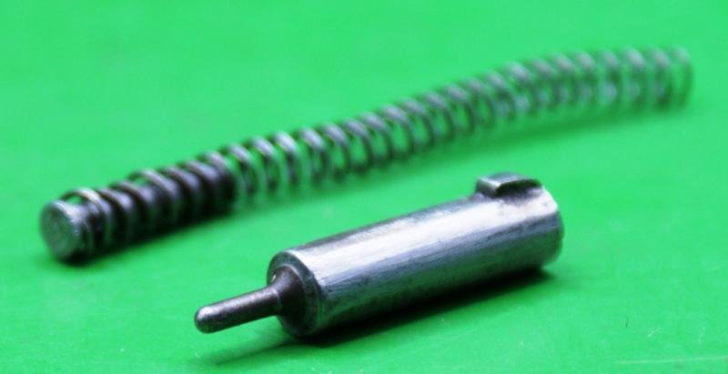 Browning 1910 / 1922 .32cal Pin with Spring and Guide. — image 4