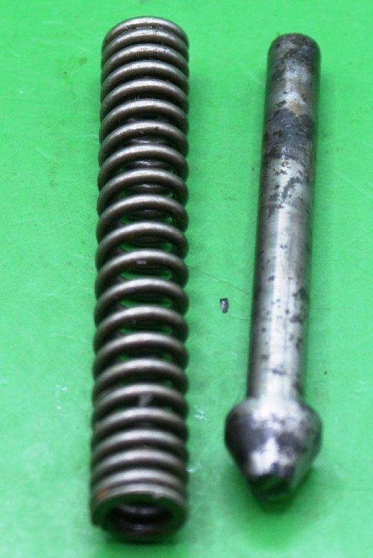 Bren Piston Post and Spring. — image 3
