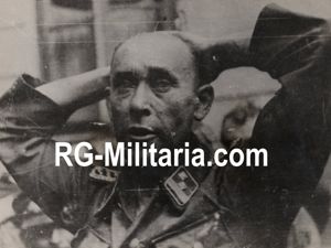 Original WW2 British Press Photo - German Waffen SS prisoner …