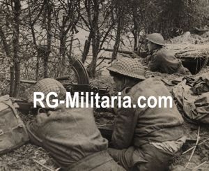 Original WW2 Turkish Press Photo - British soldiers in a …