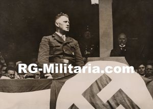 Original WW2 French Press Photo - Alois Spaniol speeching in …