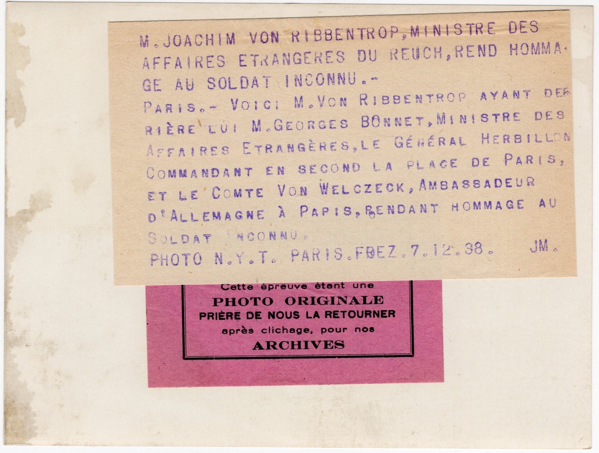 Original WW2 French Press Photo - Minister Joachim von Ribbentrop honoring the fallen soldier, Paris, France (1938) — image 2