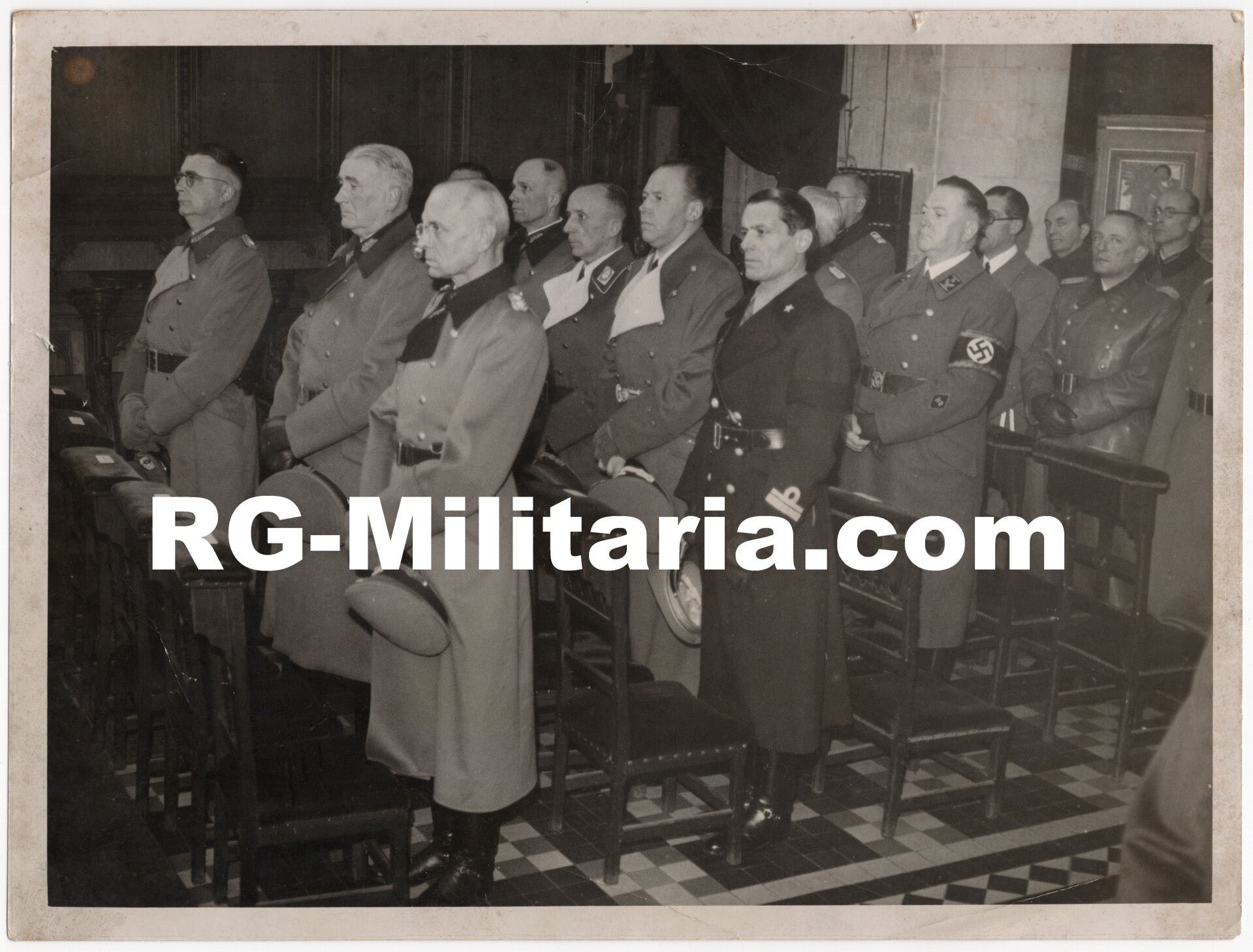 Original WW2 Flemish Press Photo - Funeral service with General von Falkenhausen and von Hammerstein, Brussels, België (1942) — image 3