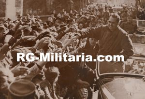 Original WW2 French Press Photo - Rudolf Hess visiting a …