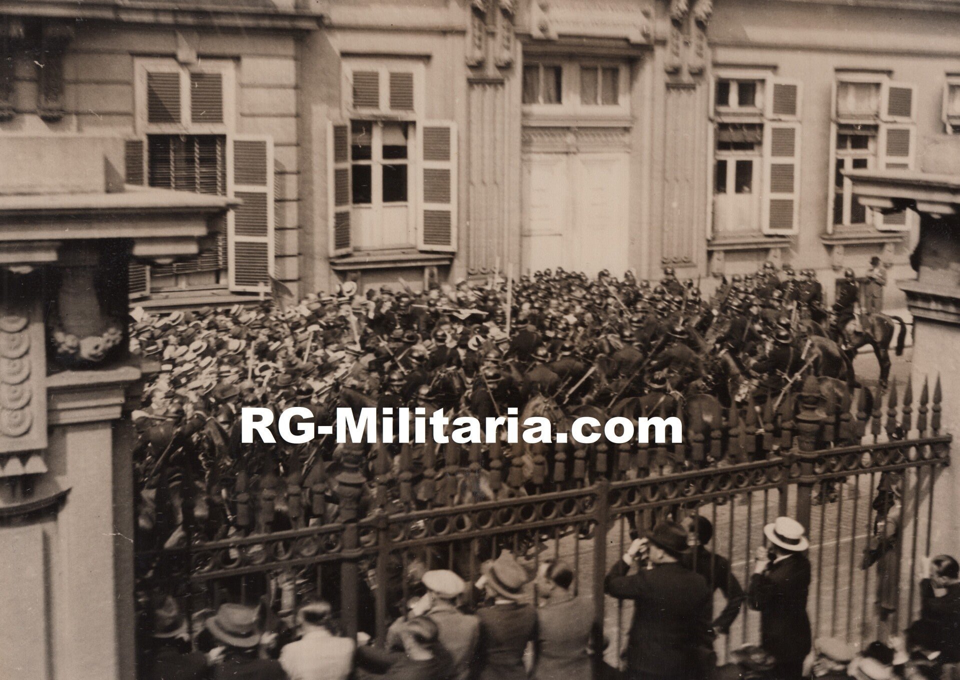Original WW2 Belgian Collaboration Press Photo - Brussels election Rex protest photo series (1937 & 1938) — image 14