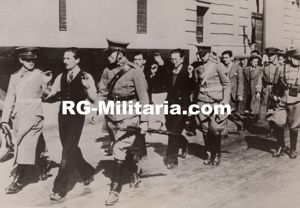 Original WW2 French Press Photo - Seguro Obrero massacre, captured …