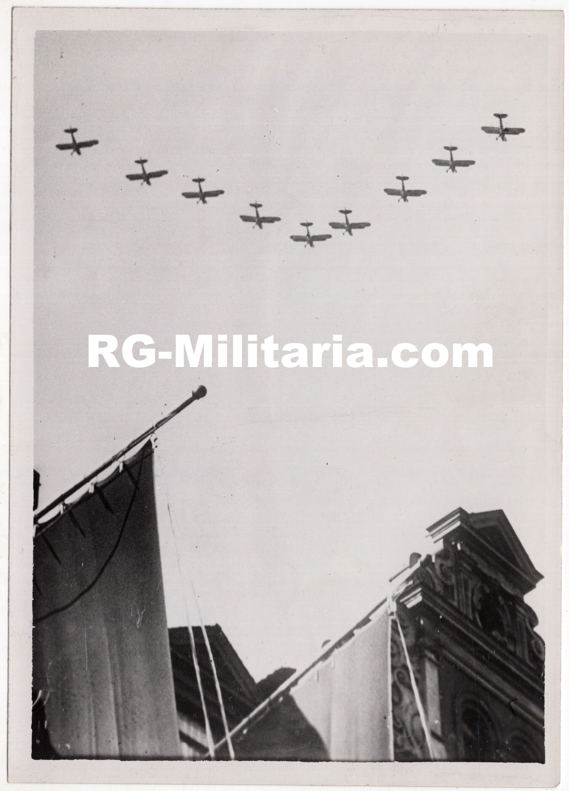Original WW2 Belgian Press Photo - Luftwaffe airplanes, Reichsparteitag Nürnberg (1936) — image 3