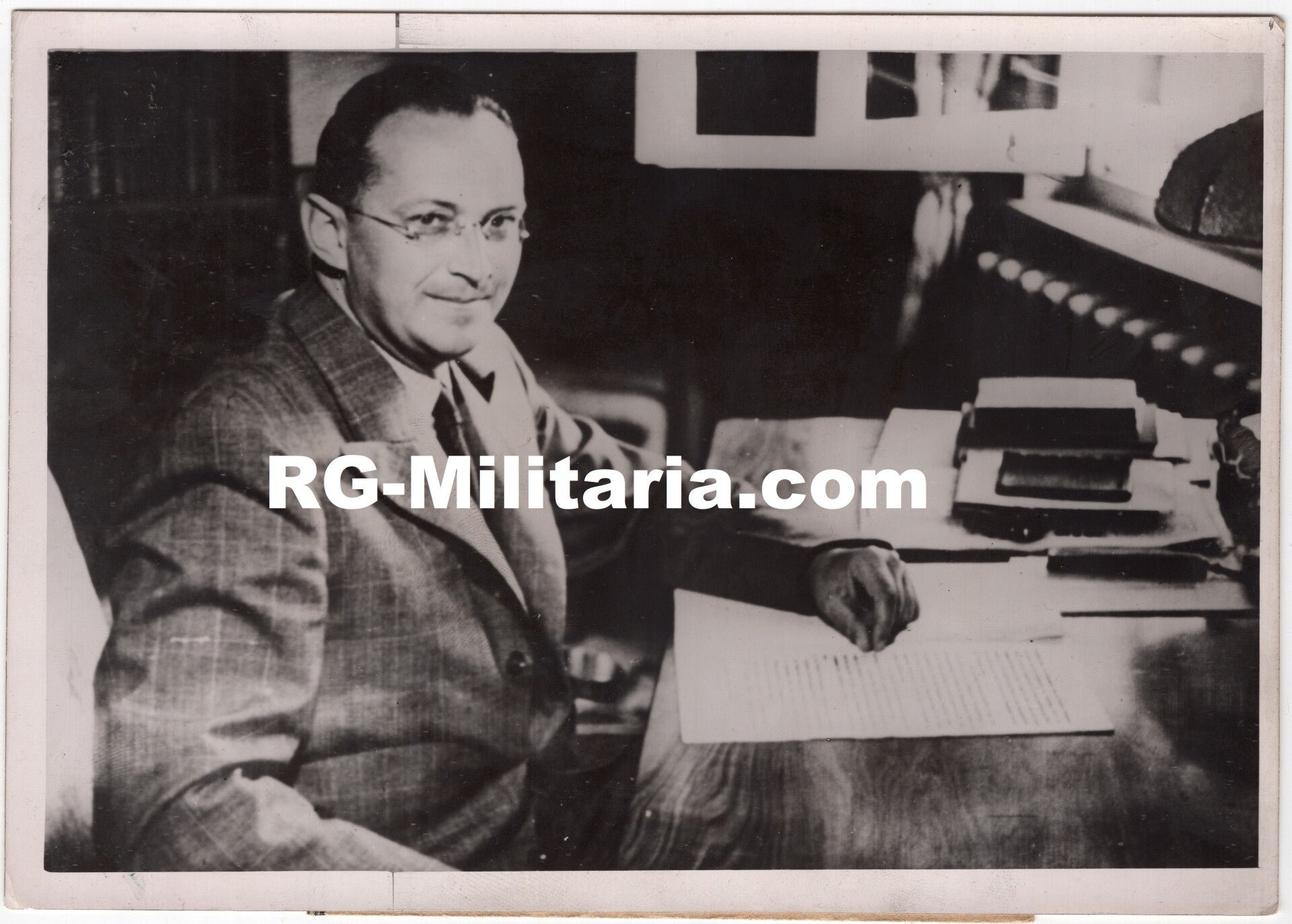 Original WW2 French Press Photo - Gauleiter Sudetenland, Konrad Henlein (1938) — image 3