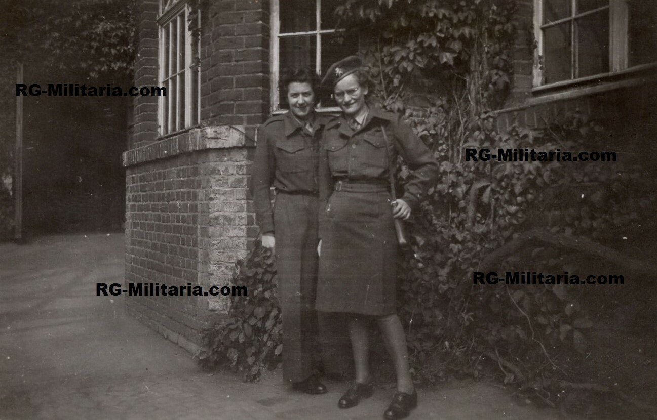 Photo set - Belgian woman in the British army — image 12