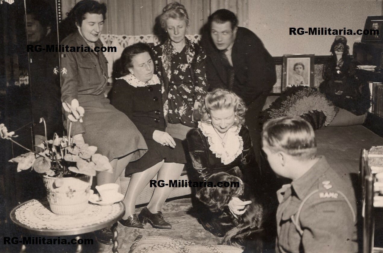 Photo set - Belgian woman in the British army — image 4