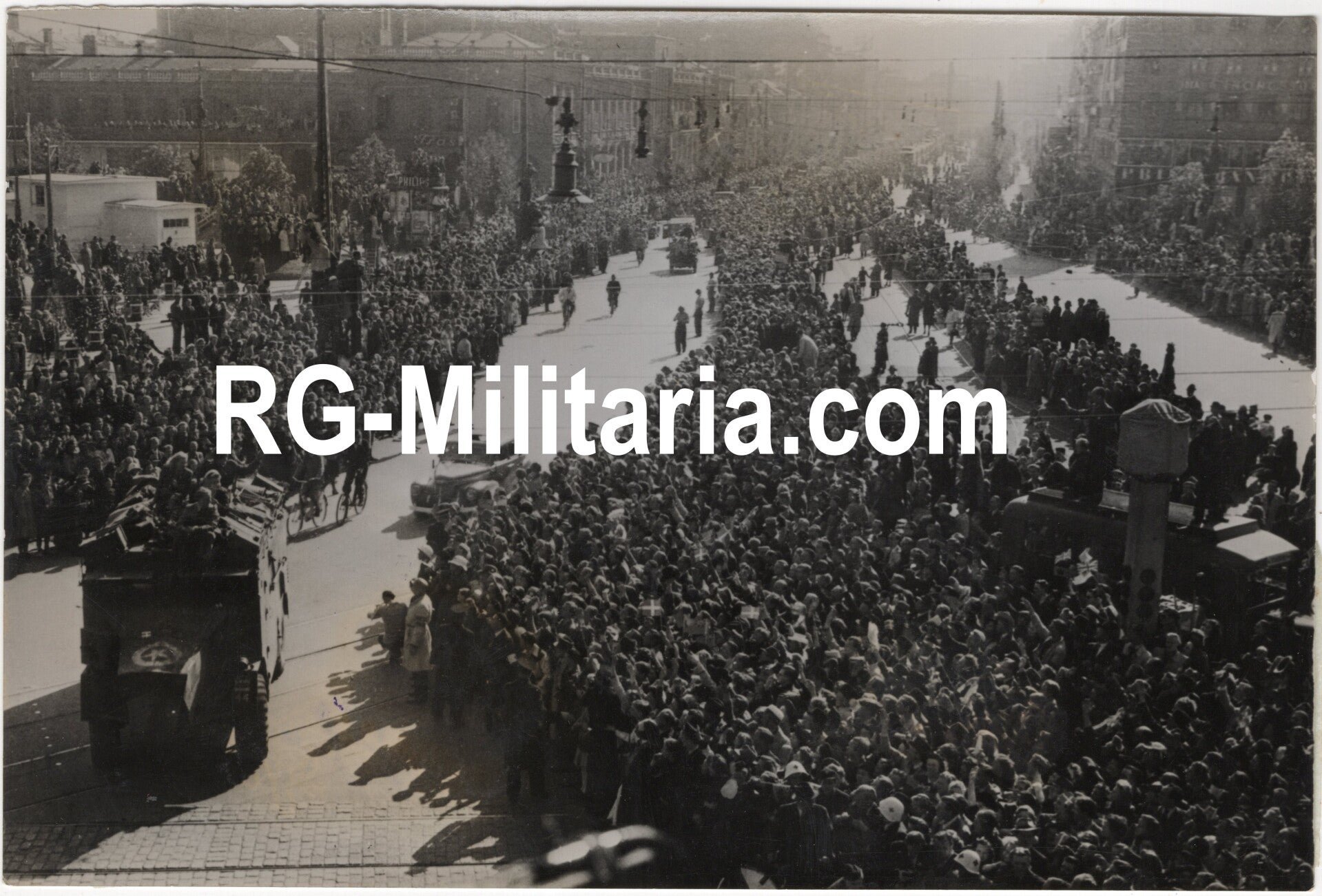 Original WW2 French Press Photo - Liberation of Copenhagen, Denmark (1945) — image 3