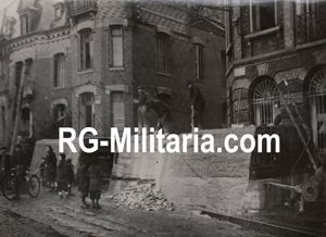 Original WW2 French Press Photo - Civilians removing bunker walls …