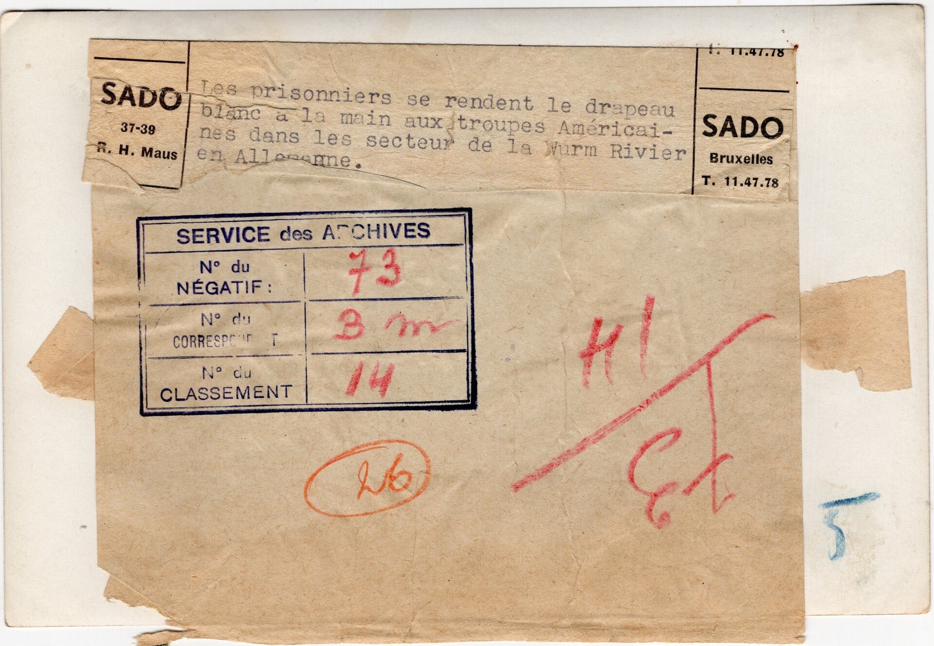 Original WW2 French Press Photo - Captured German POW soldiers near the Worm river, Germany (1945) — image 2