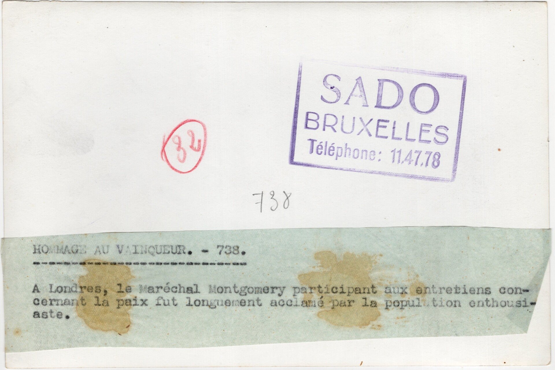 Original WW2 French Press Photo - Marshal Montgomery greets the people of London (1945) — image 2