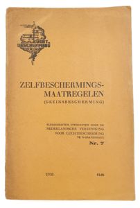 LBD - Luchtbeschermingsdienst brochure Nr. 7 ''Zelfbeschermingsmaatregelen'' (1938)