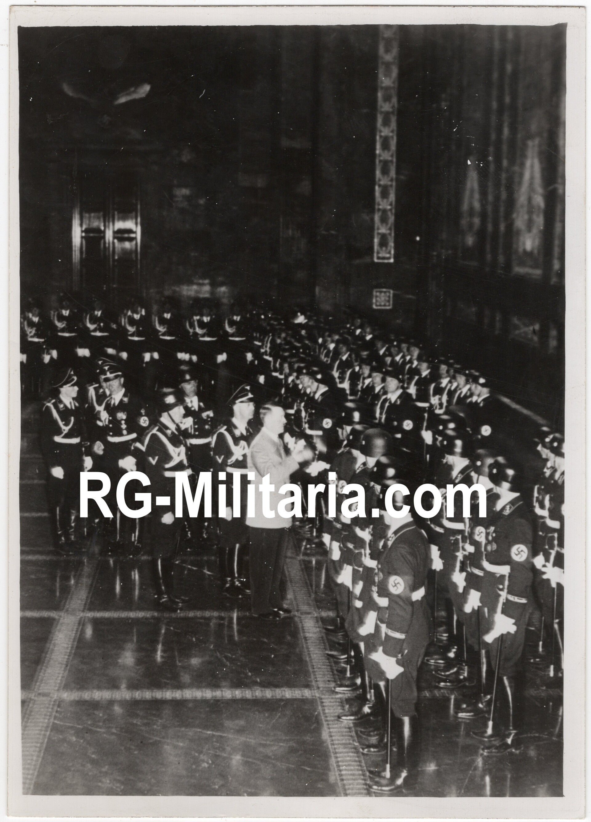 Original WW2 French Press Photo - Adolf Hitler and Heinrich Himmler inspecting the Allgemeine SS (1939) — image 3