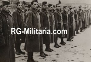 Original WW2 German Portrait Photo - Tschechischer Arbeitsdienst in uniform …