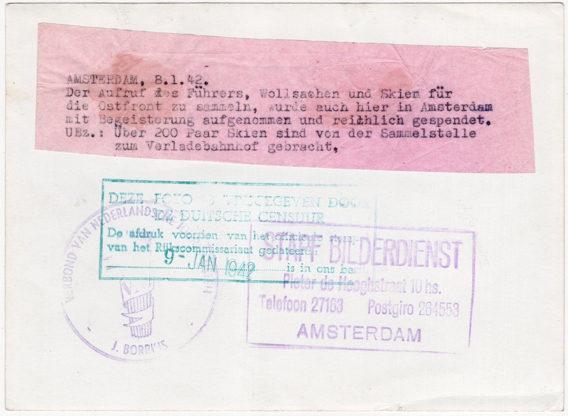 Original WW2 Dutch Collaboration Press Photo - German soldiers collecting ski equipment for the Germans on the Eastern Front, Amsterdam (1942) — image 2