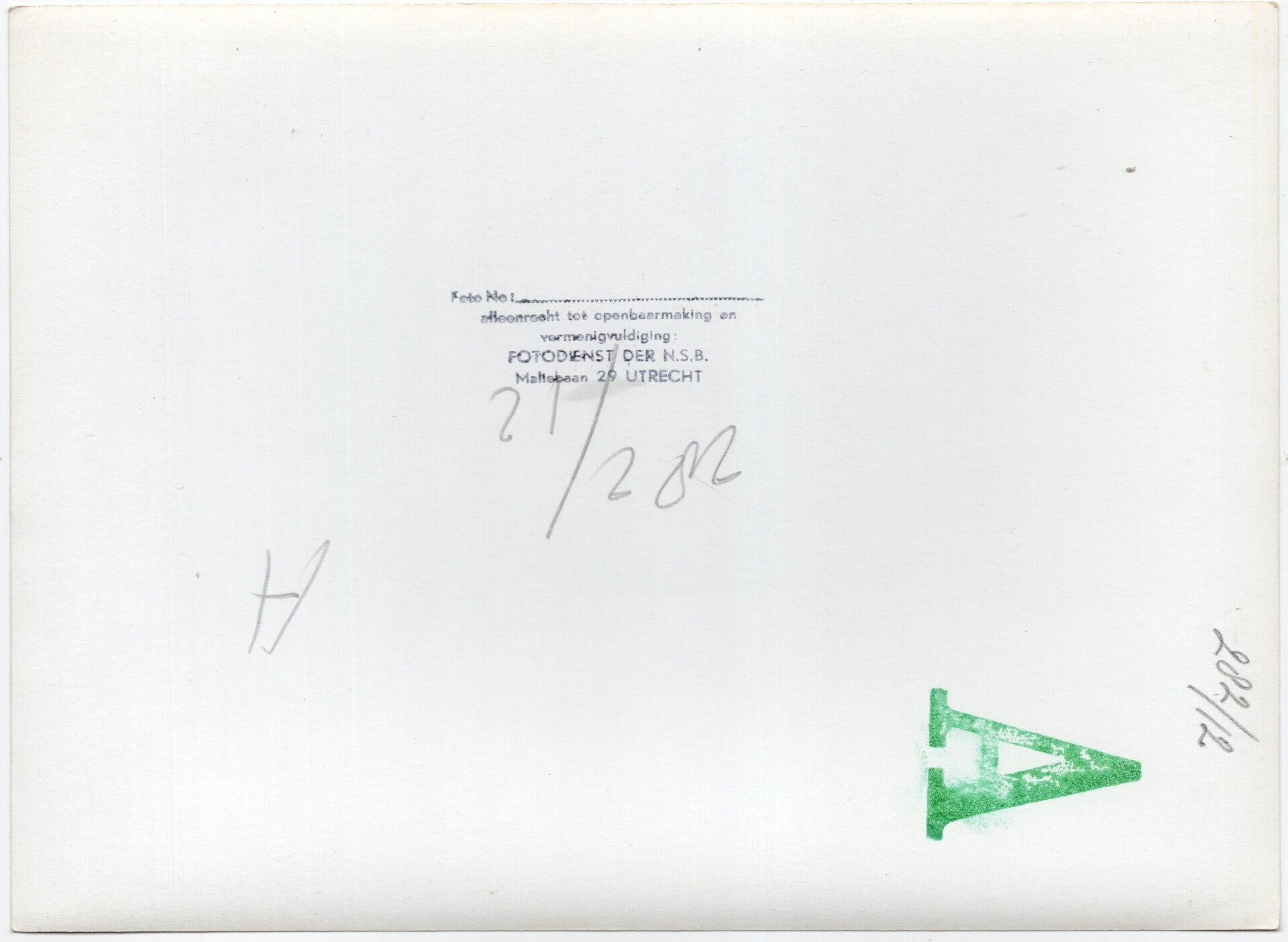 Original WW2 Dutch Collaboration NSB Press Photo - Dutch ? NSKK members at a Belgian or French harbour — image 2