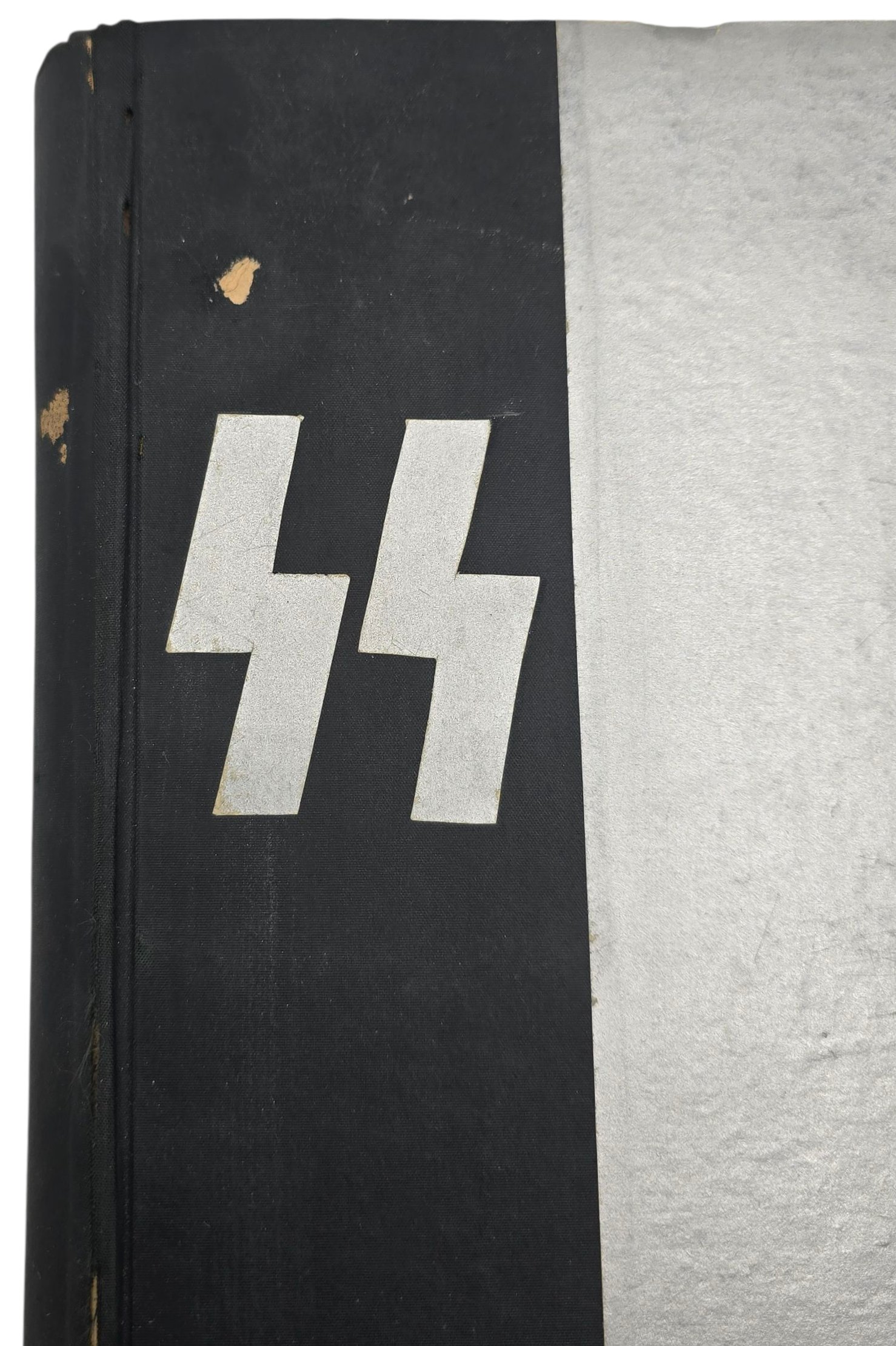 Original WW2 Dutch Waffen SS Newspaper - Bound 2nd year of Storm SS (1942 - 1943) — image 2