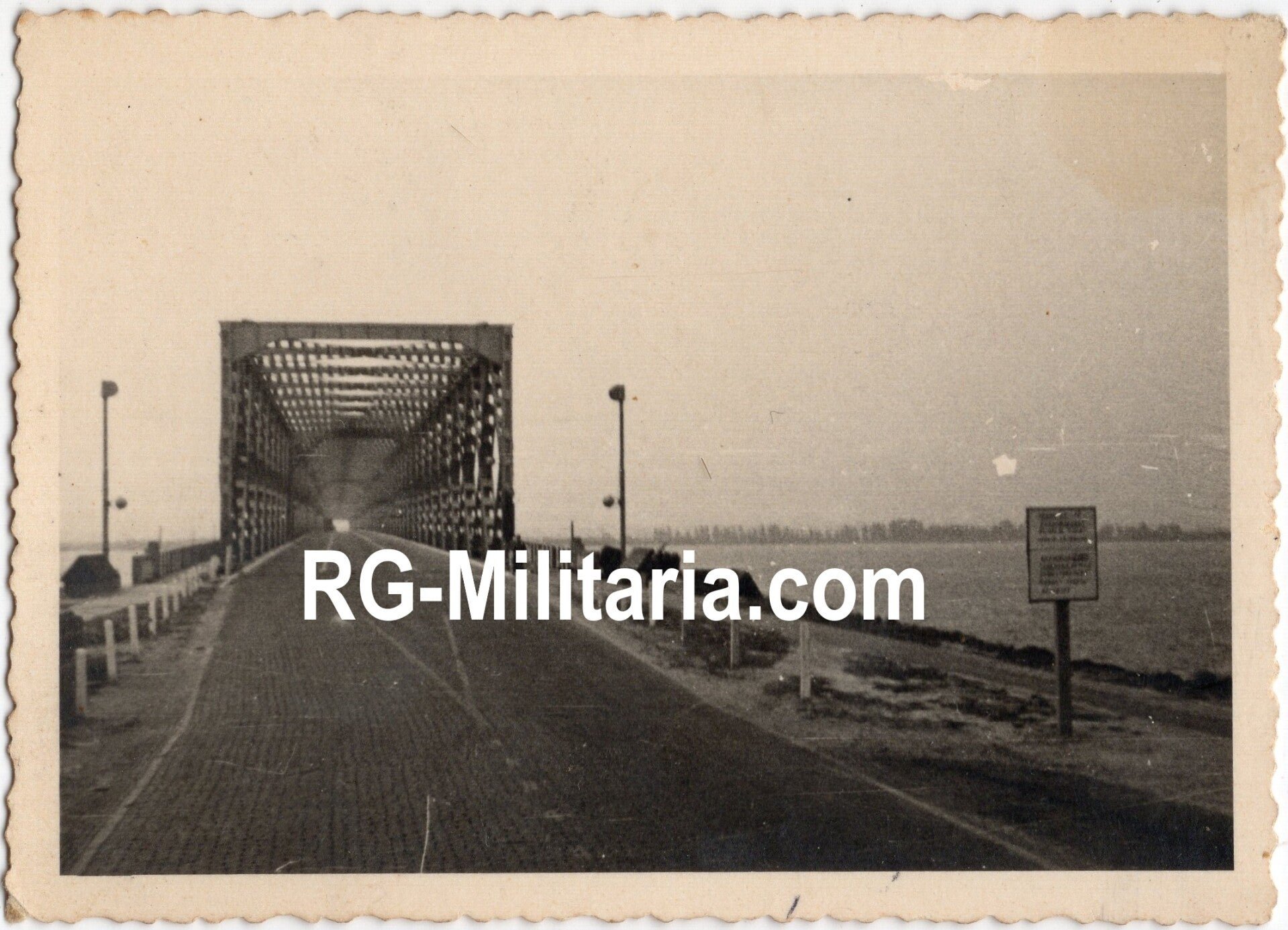 Original WW2 German Photo - Moerdijkbrug, Holland, May (1940) — image 3
