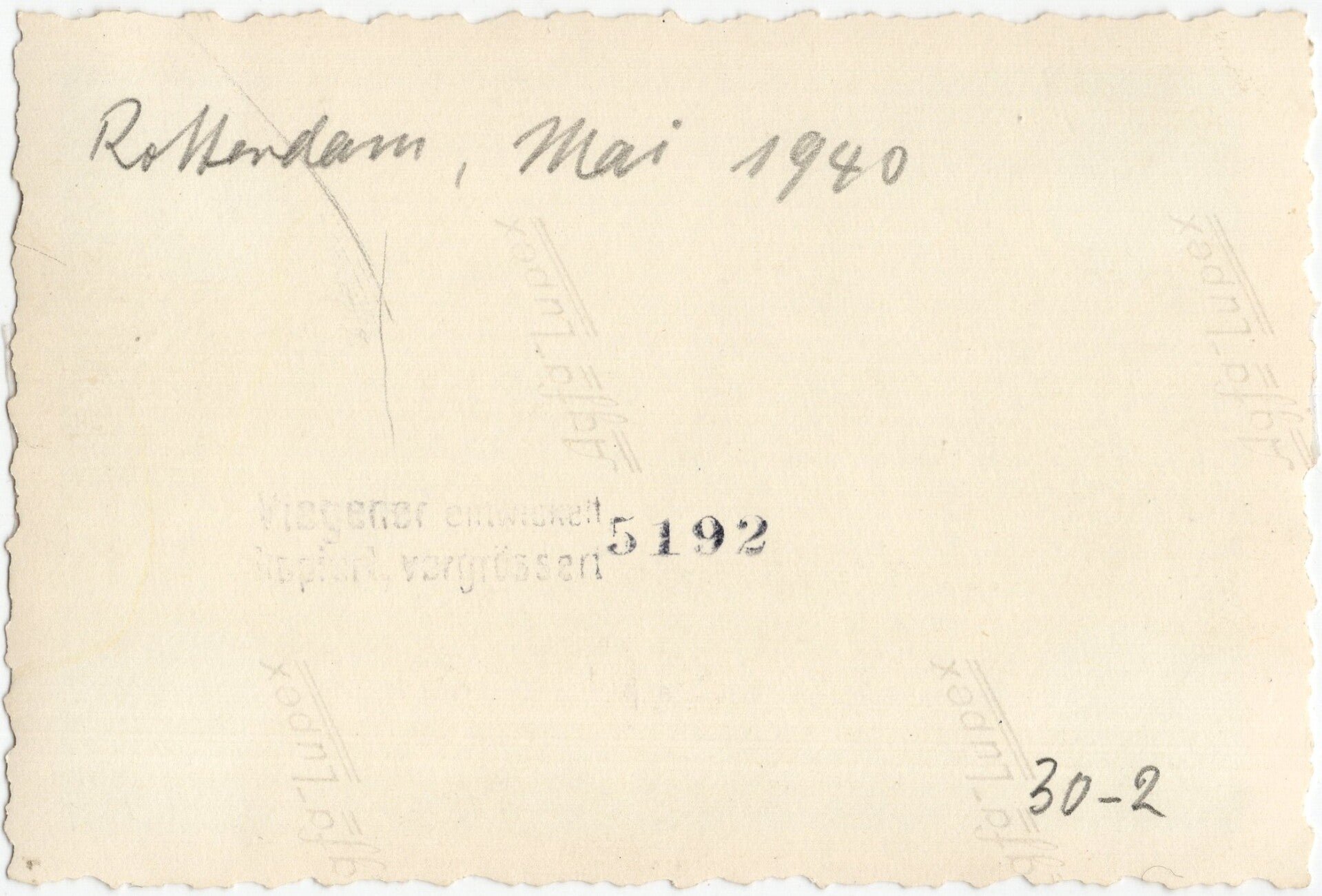 Original WW2 German Photo - Luftwaffe soldiers in Rotterdam, Holland, May (1940) — image 2